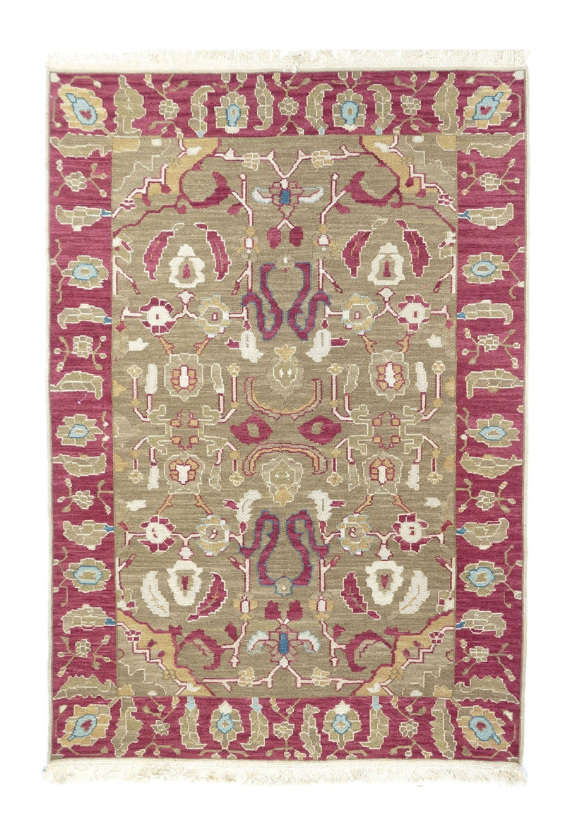 Sumak Rug 4'1'' x 6'1''