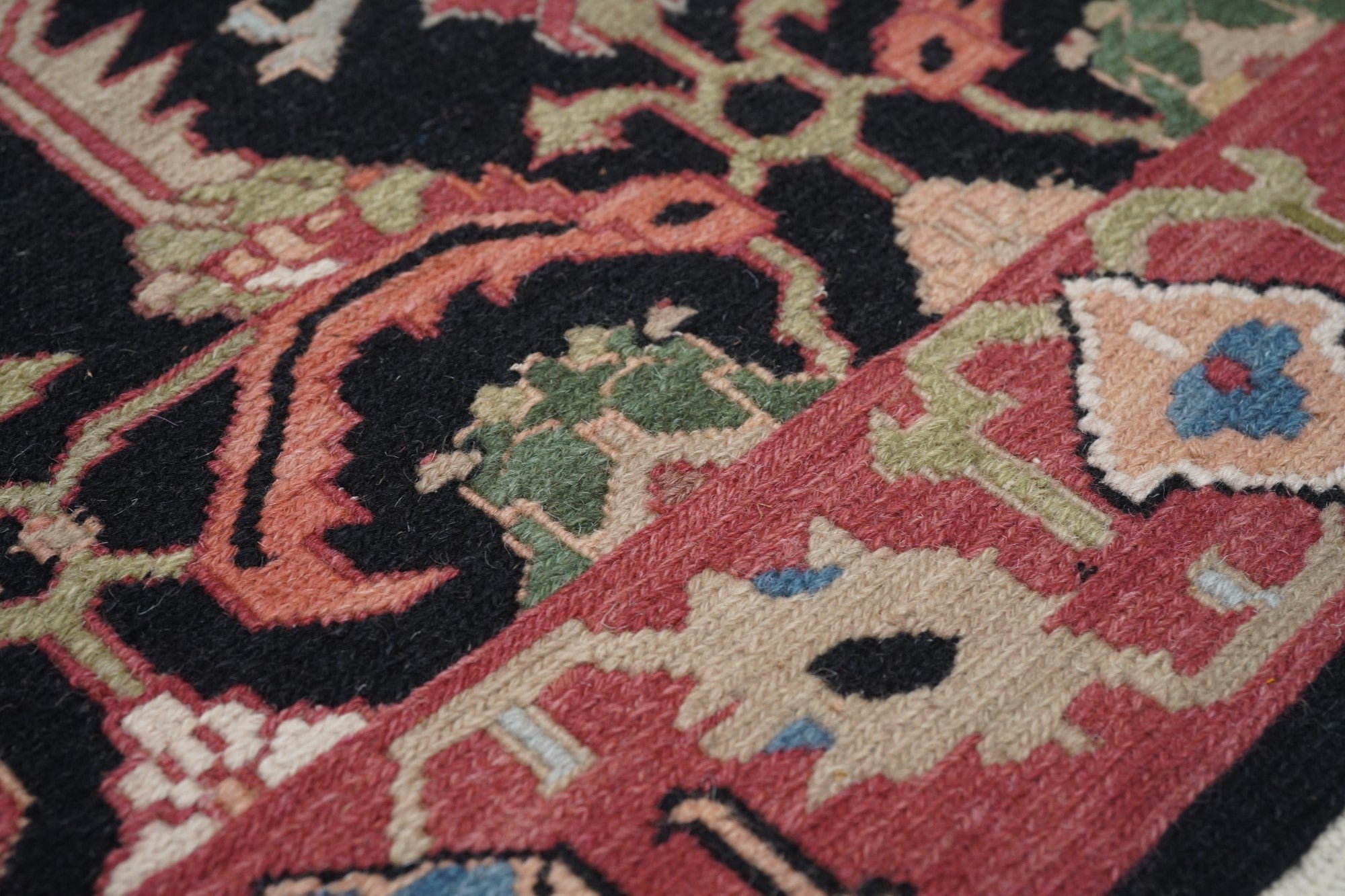 Sumak Rug 4'1'' x 6'1''