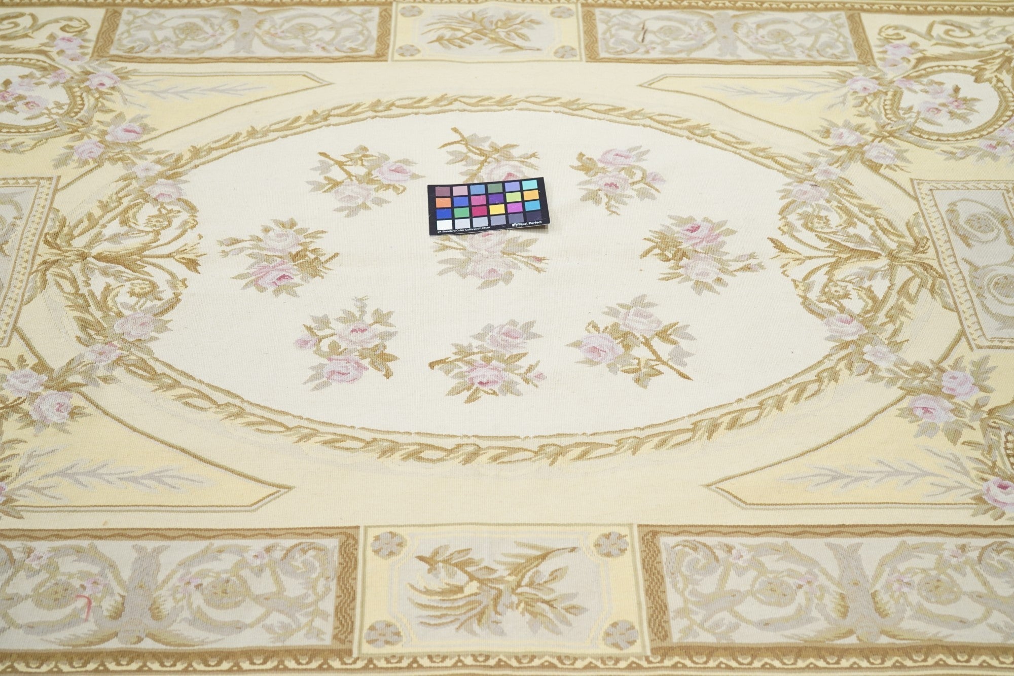 Aubusson Rug 4'0" x 6'0"