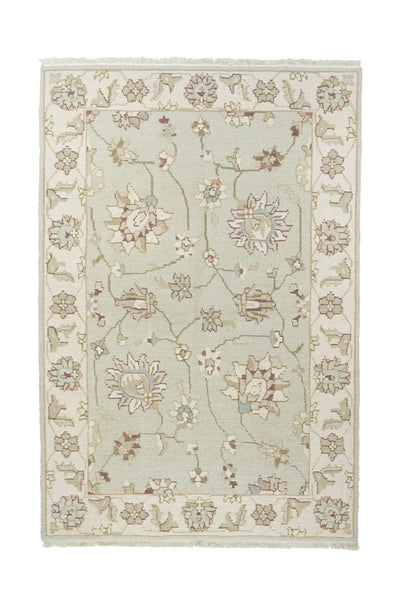 Sumak Rug 4'1'' x 6'1''