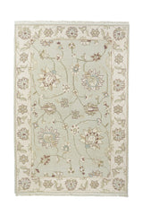 Sumak Rug 4'1'' x 6'1''