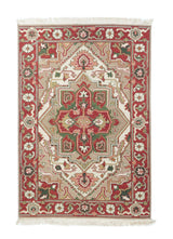 Sumak Rug 4'1'' x 6'1''