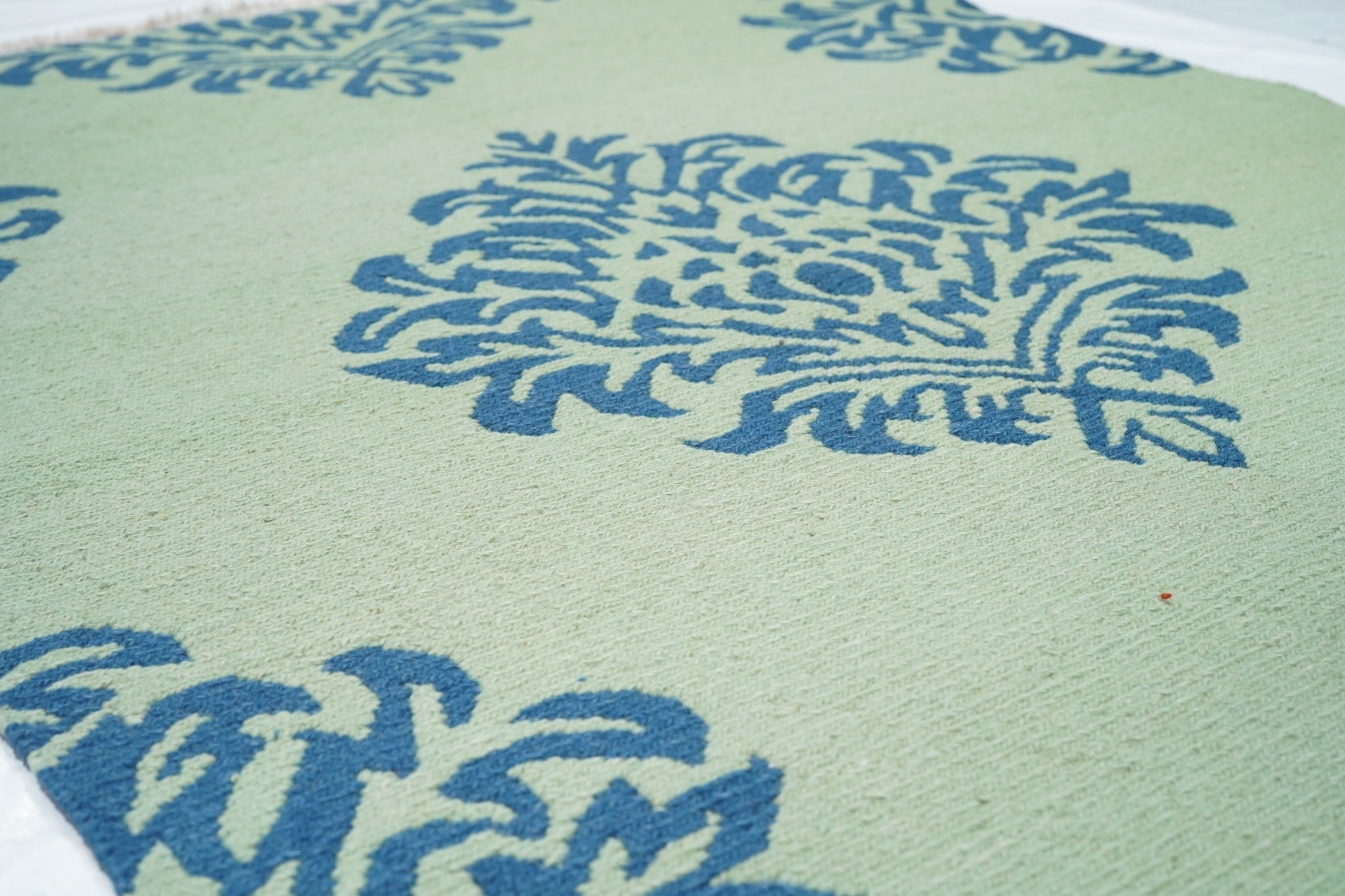 Sumak Rug 4'1'' x 6'1''