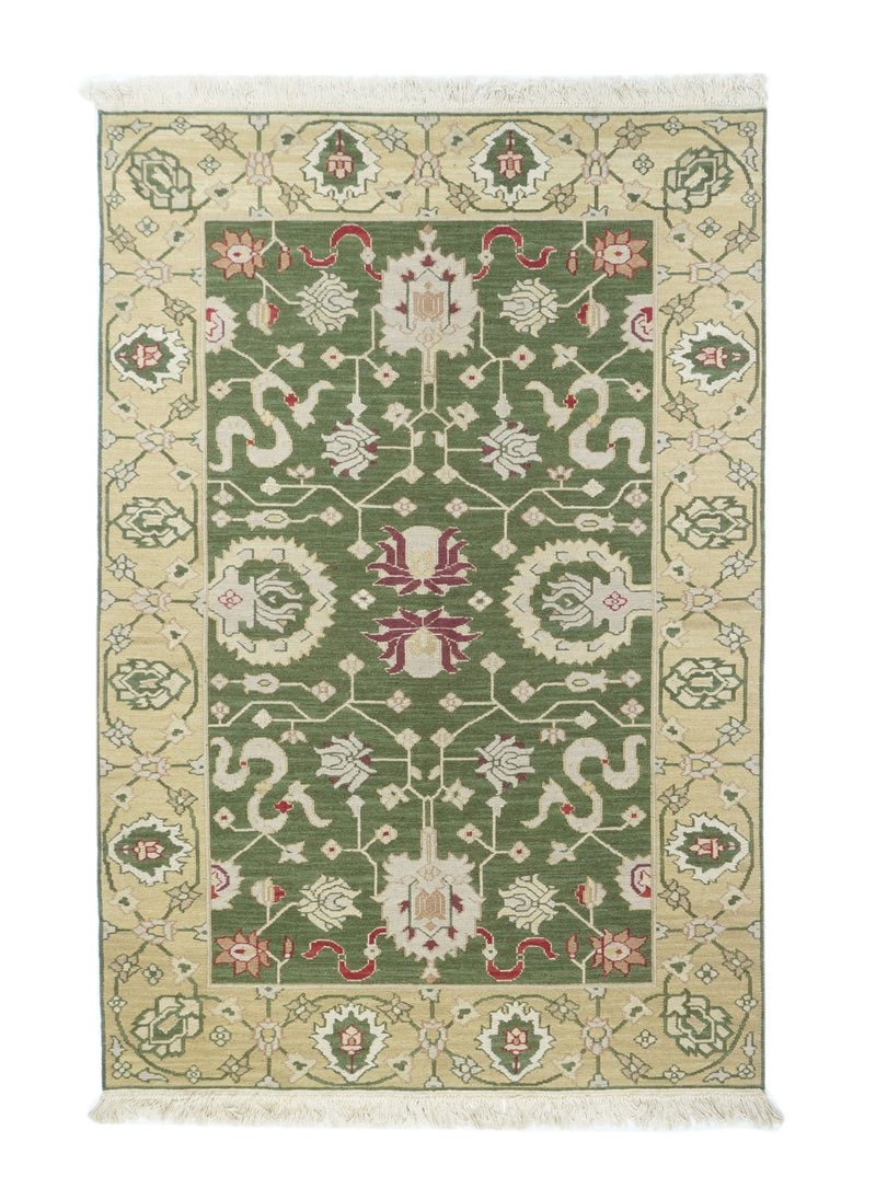 Sumak Rug 4'1'' x 6'1''