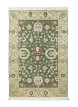 Sumak Rug 4'1'' x 6'1''