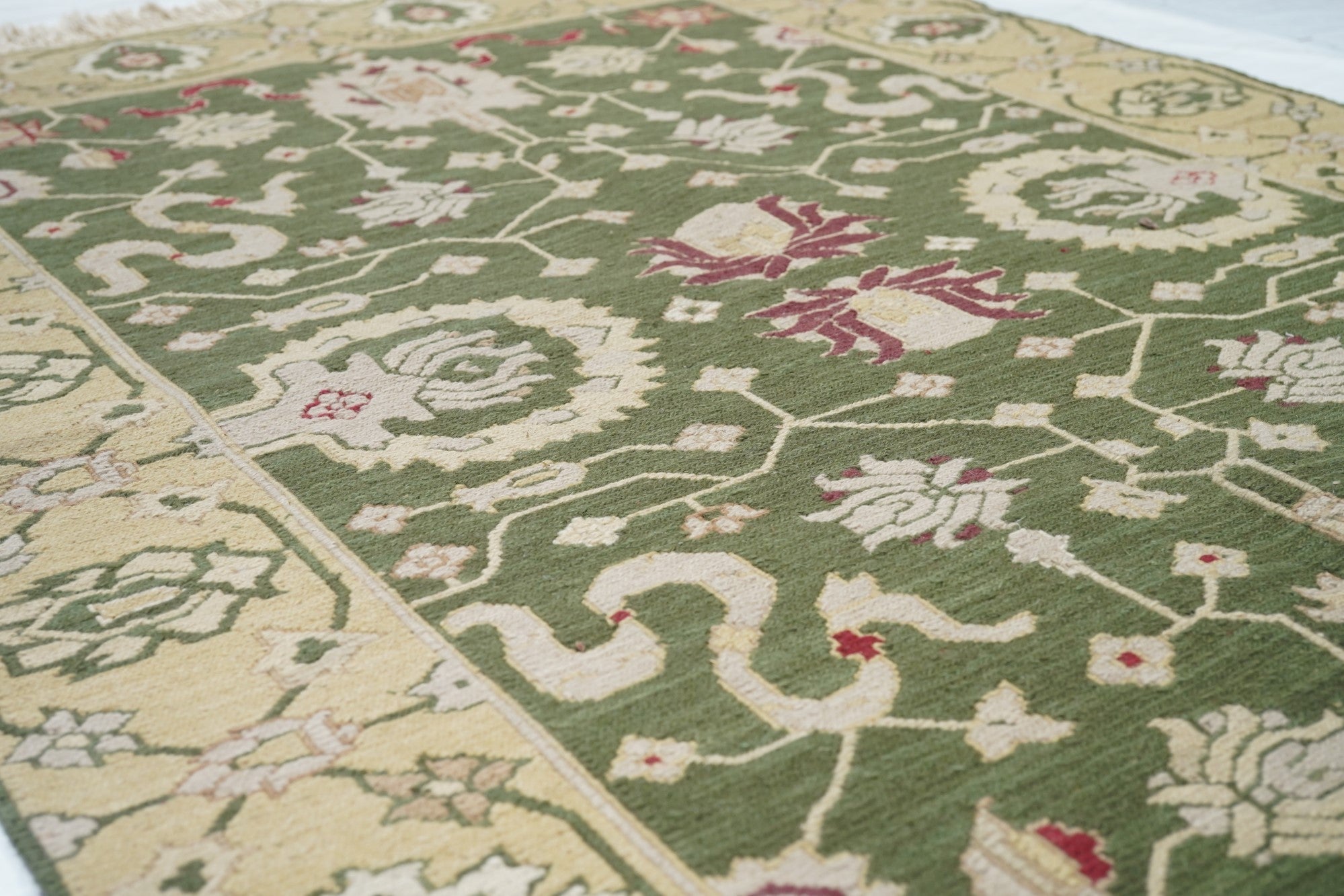 Sumak Rug 4'1'' x 6'1''