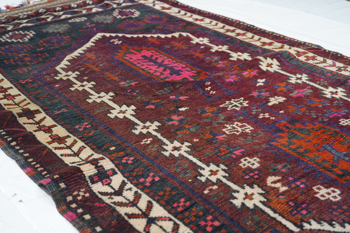 Vintage Baluch Rug 3'5'' x 6'2''