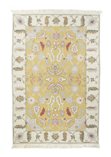 Sumak Rug 4'1'' x 6'1''