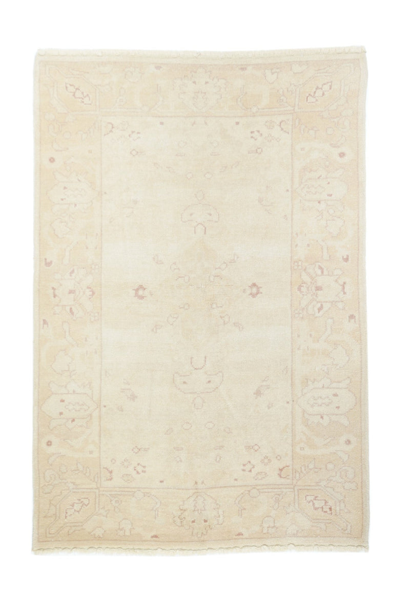 Oushak Rug 4'1'' x 6'1''