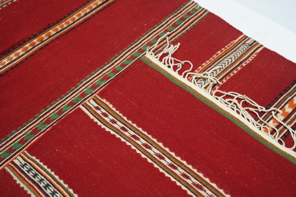 Vintage Kilim Rug 4'9'' x 7'9''
