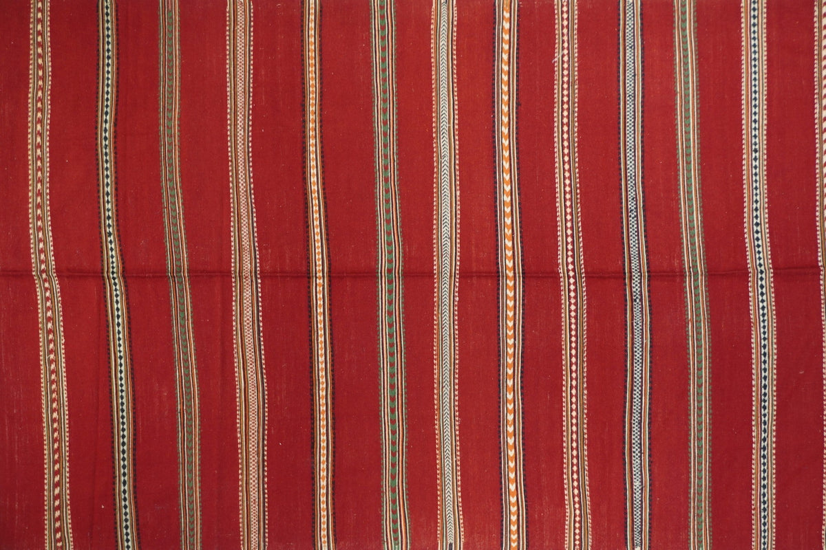 Vintage Kilim Rug 4'9'' x 7'9''