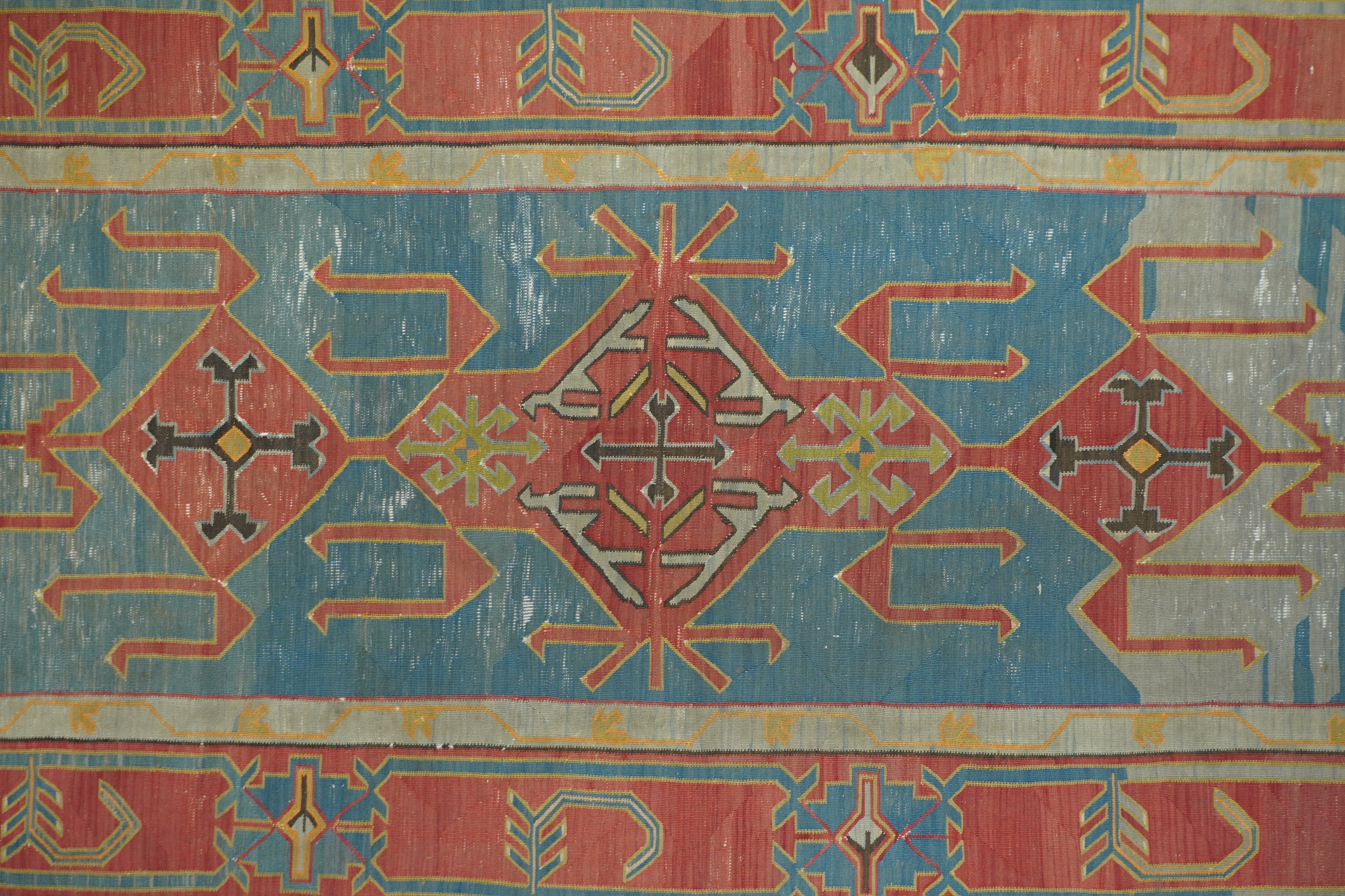 Antique Kilim Rug 4'9'' x 8'9''