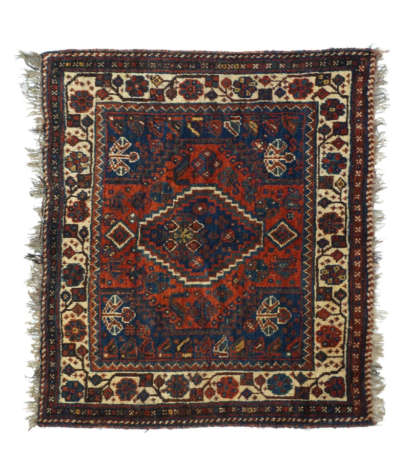 Vintage Shiraz Rug 3'2'' x 3'8''