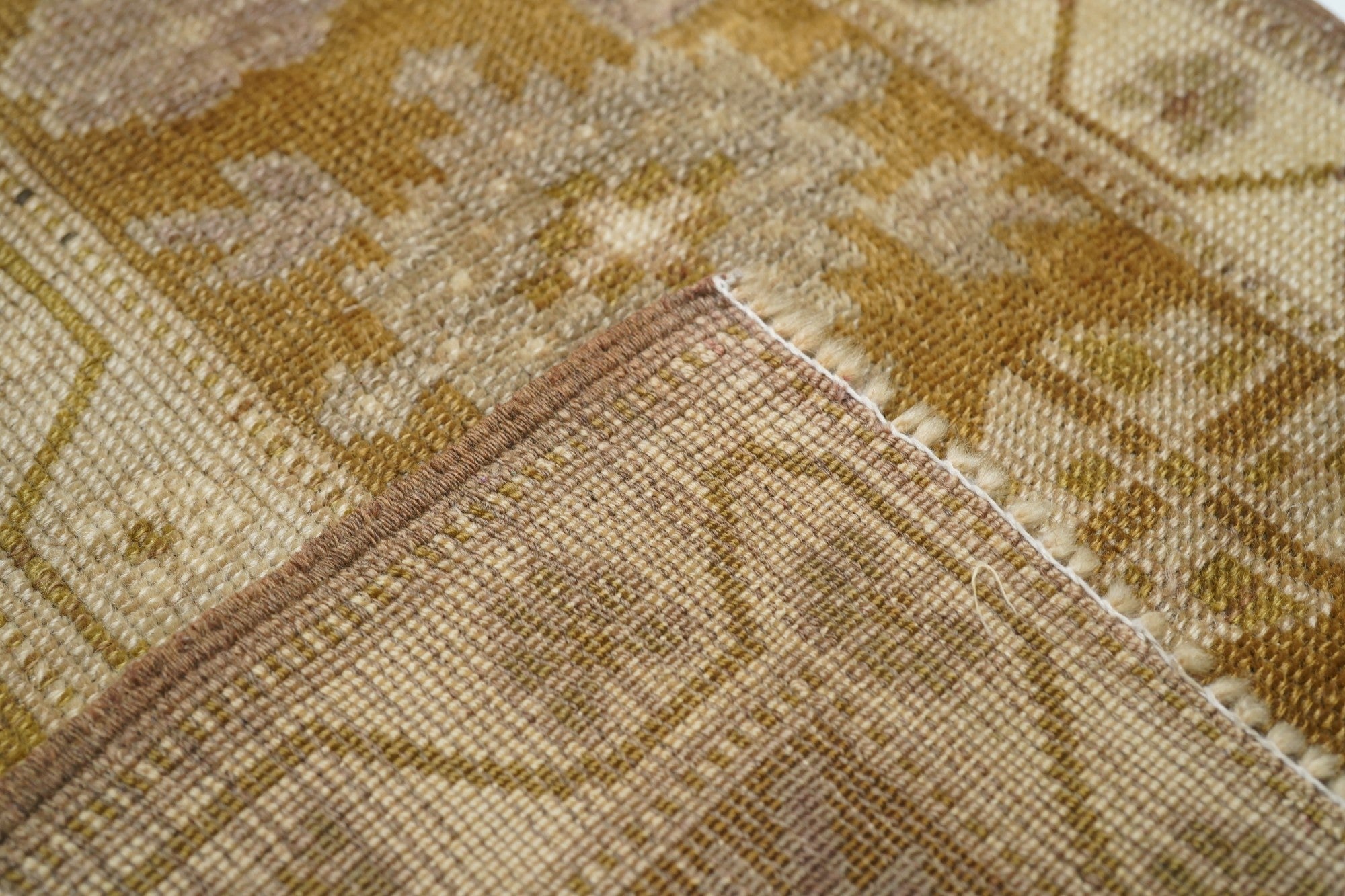 Oushak Rug 3'0" x 4'2''