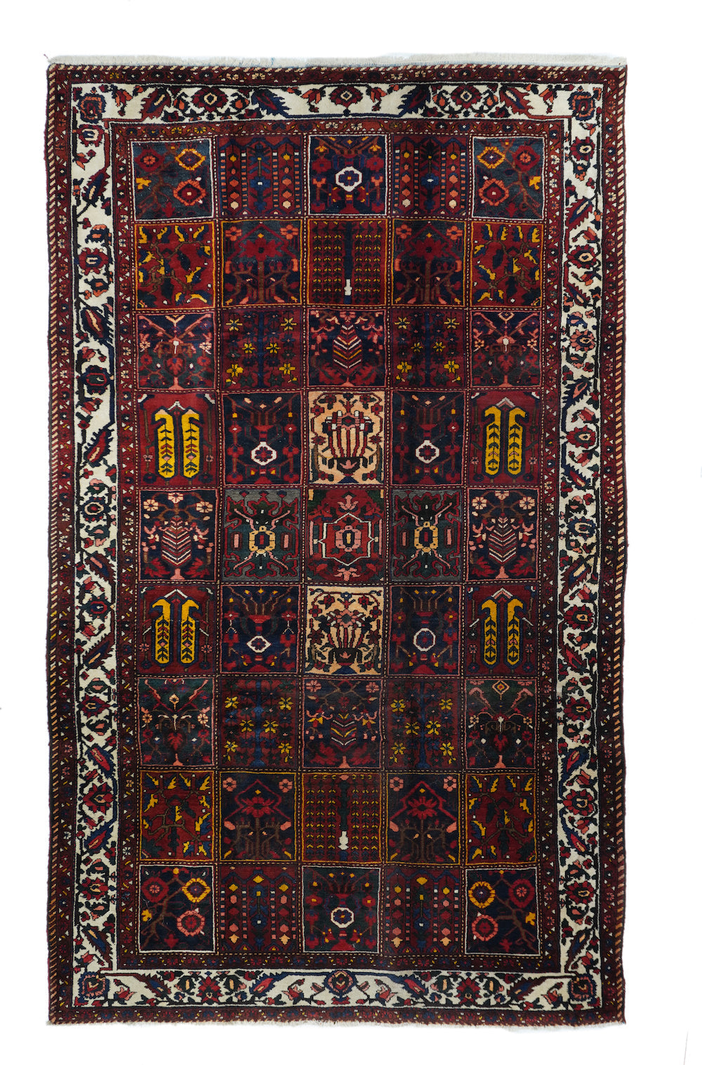 Vintage Bakhtiari Rug 6'7'' x 10'11''
