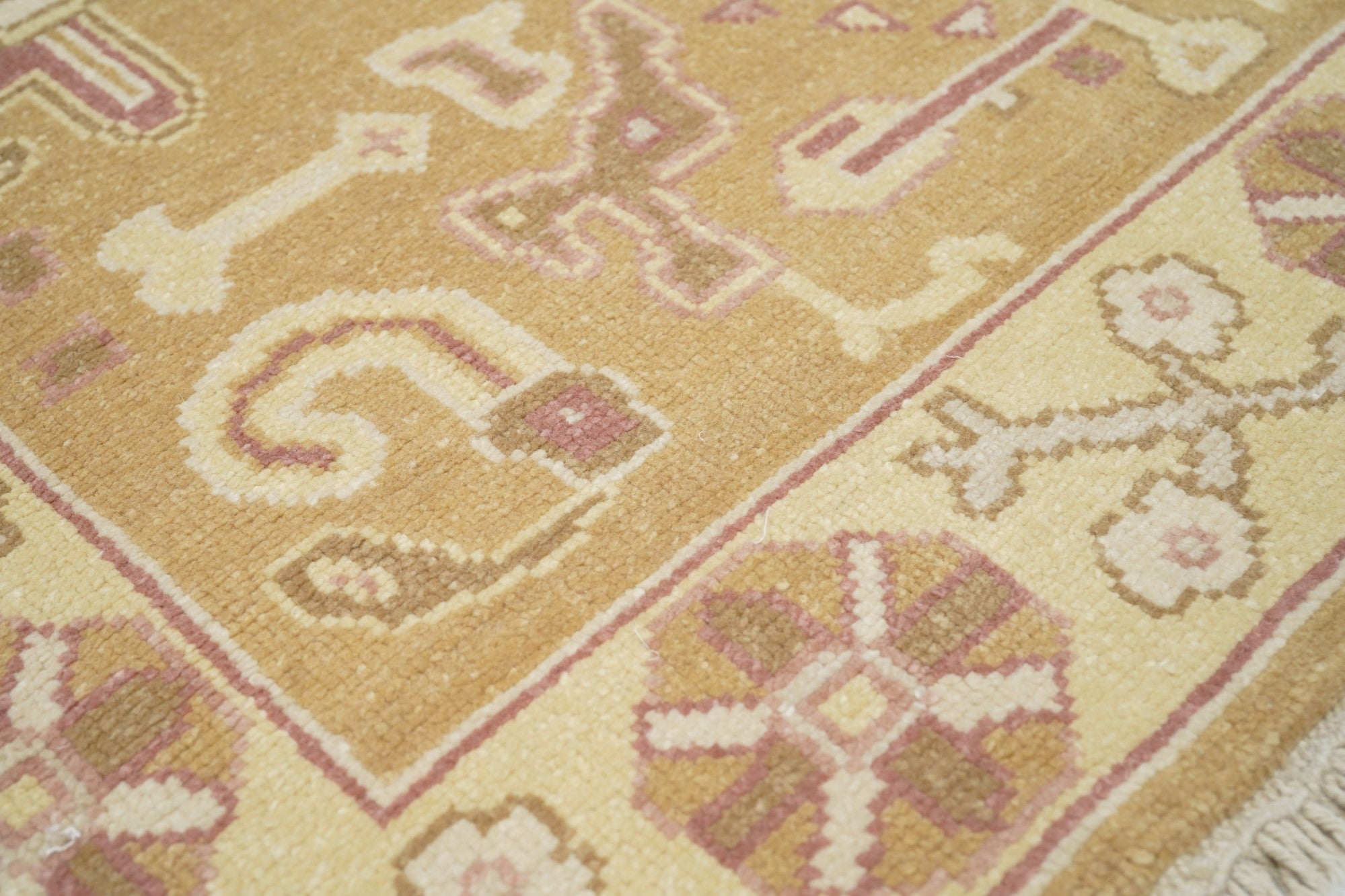 Oushak Rug 4'1'' x 6'1''