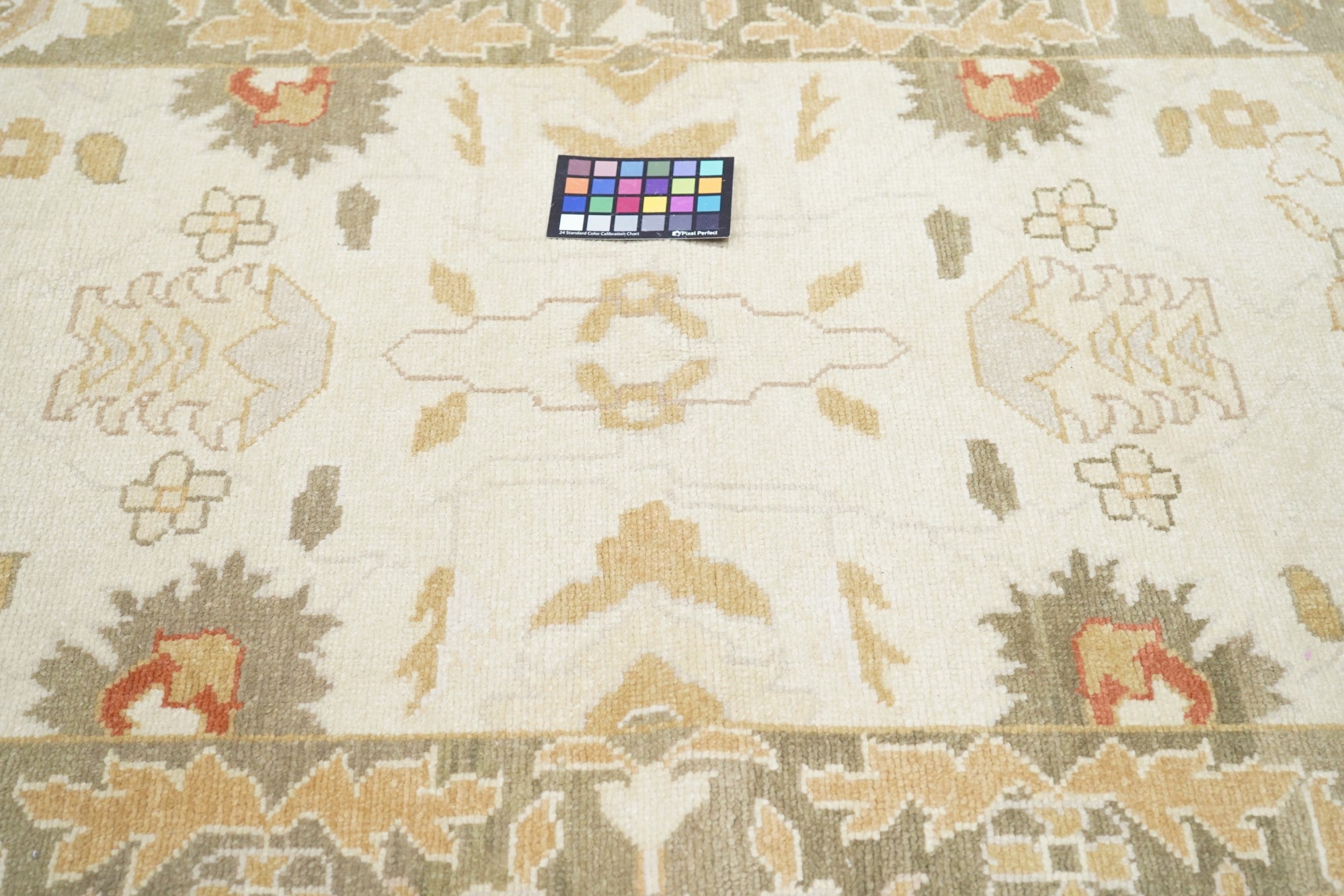 Oushak Rug 4'1'' x 6'1''