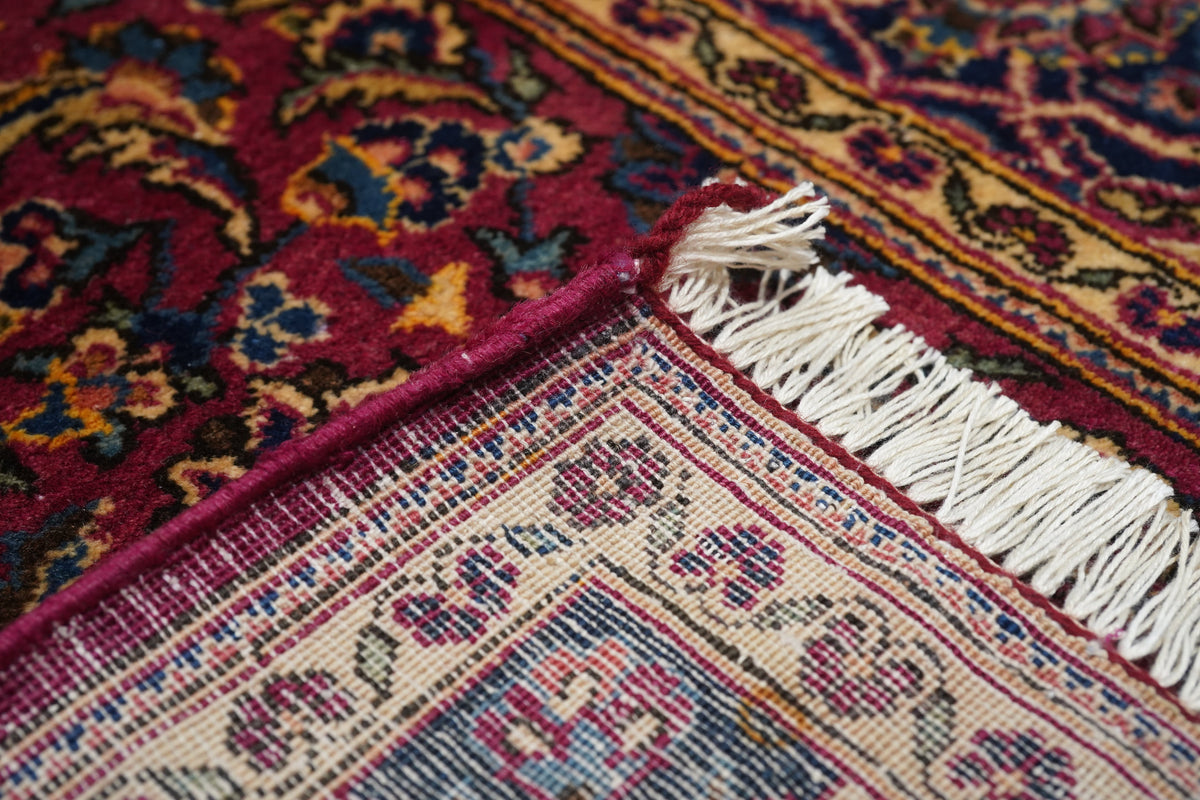 Vintage  Kashan Rug 4'4'' x 6'7''