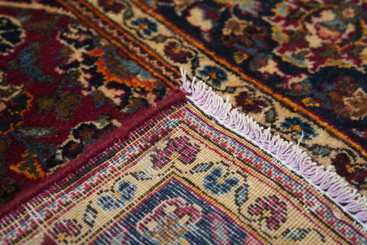 Vintage  Kashan Rug 4'3'' x 6'6''