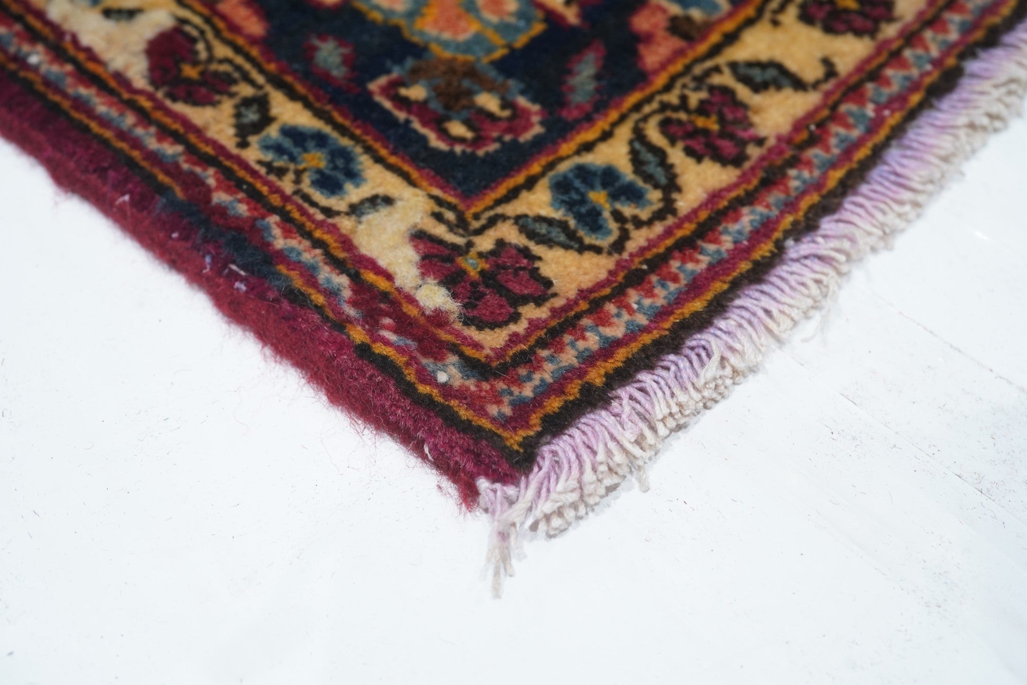 Vintage  Kashan Rug 4'3'' x 6'6''