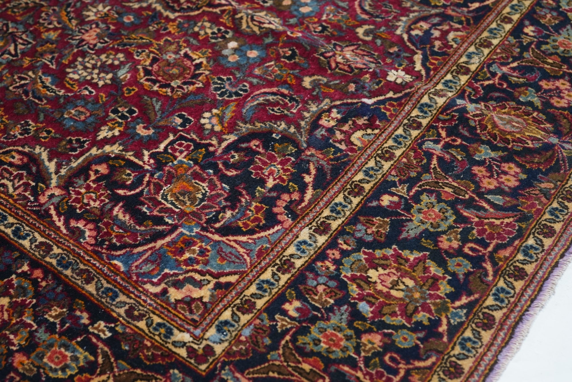 Vintage  Kashan Rug 4'3'' x 6'6''