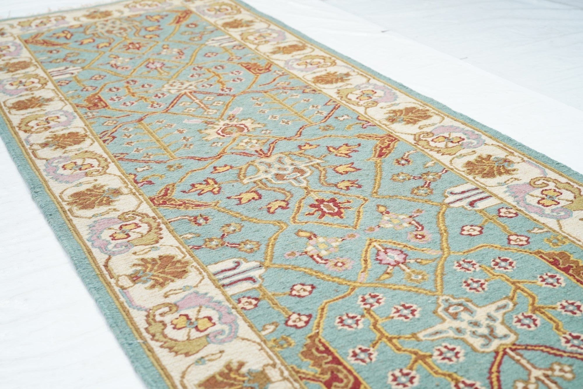 Sumak Runner 2'7'' x 7'7''