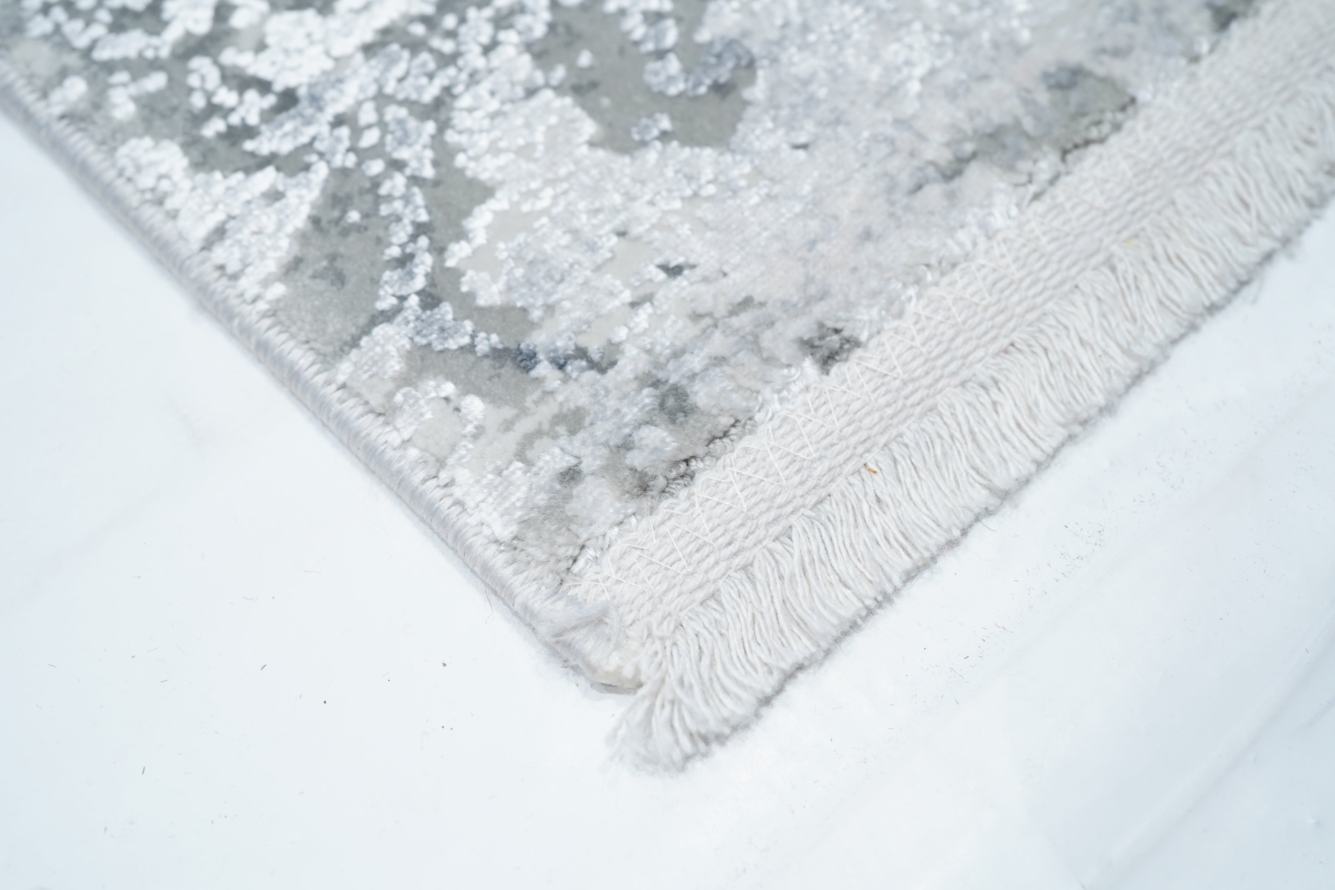 Abstract Design Rug 2'7'' x 9'10''