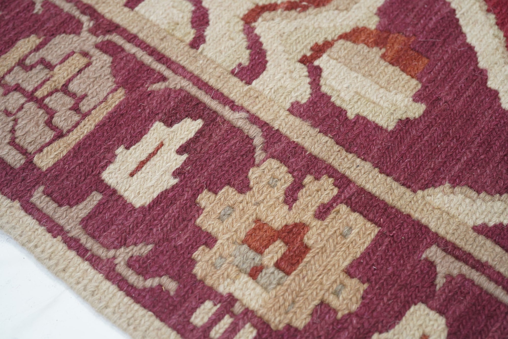 Sumak Runner 2'7'' x 10'0"