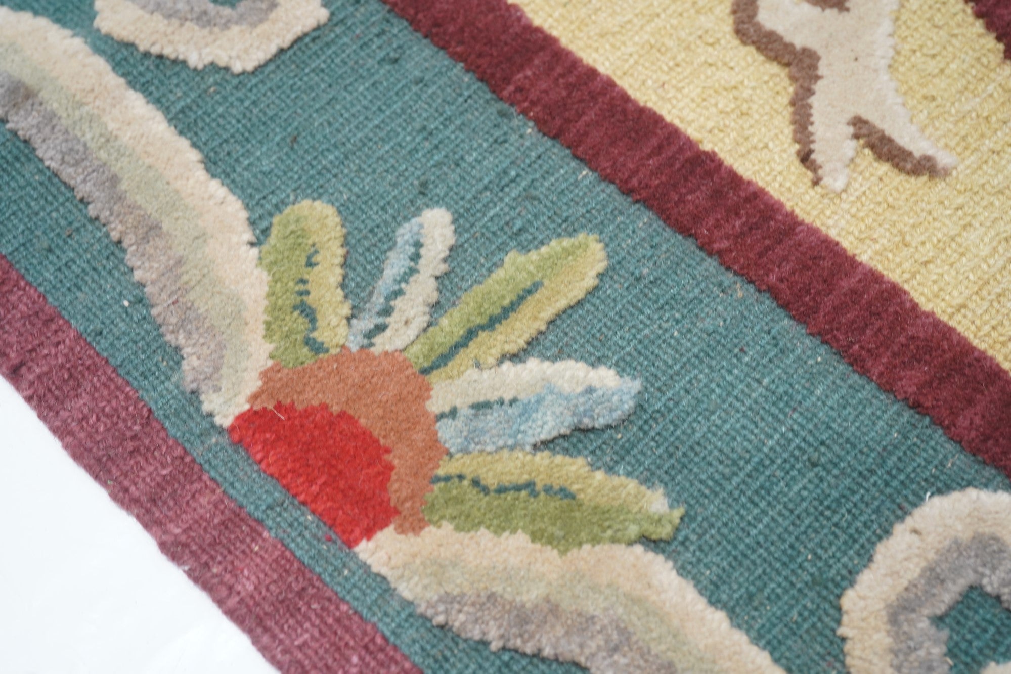 Sumak Rug 6'0" x 9'0"