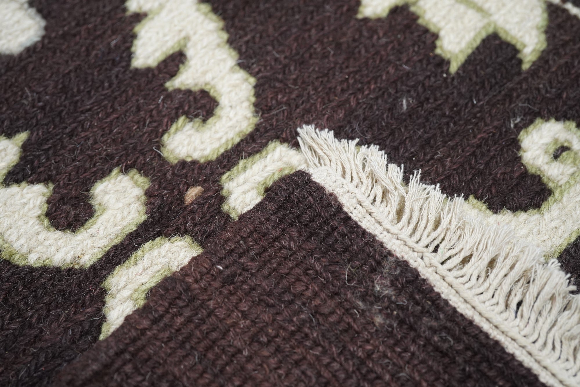 Sumak Rug 6'0" x 9'0"