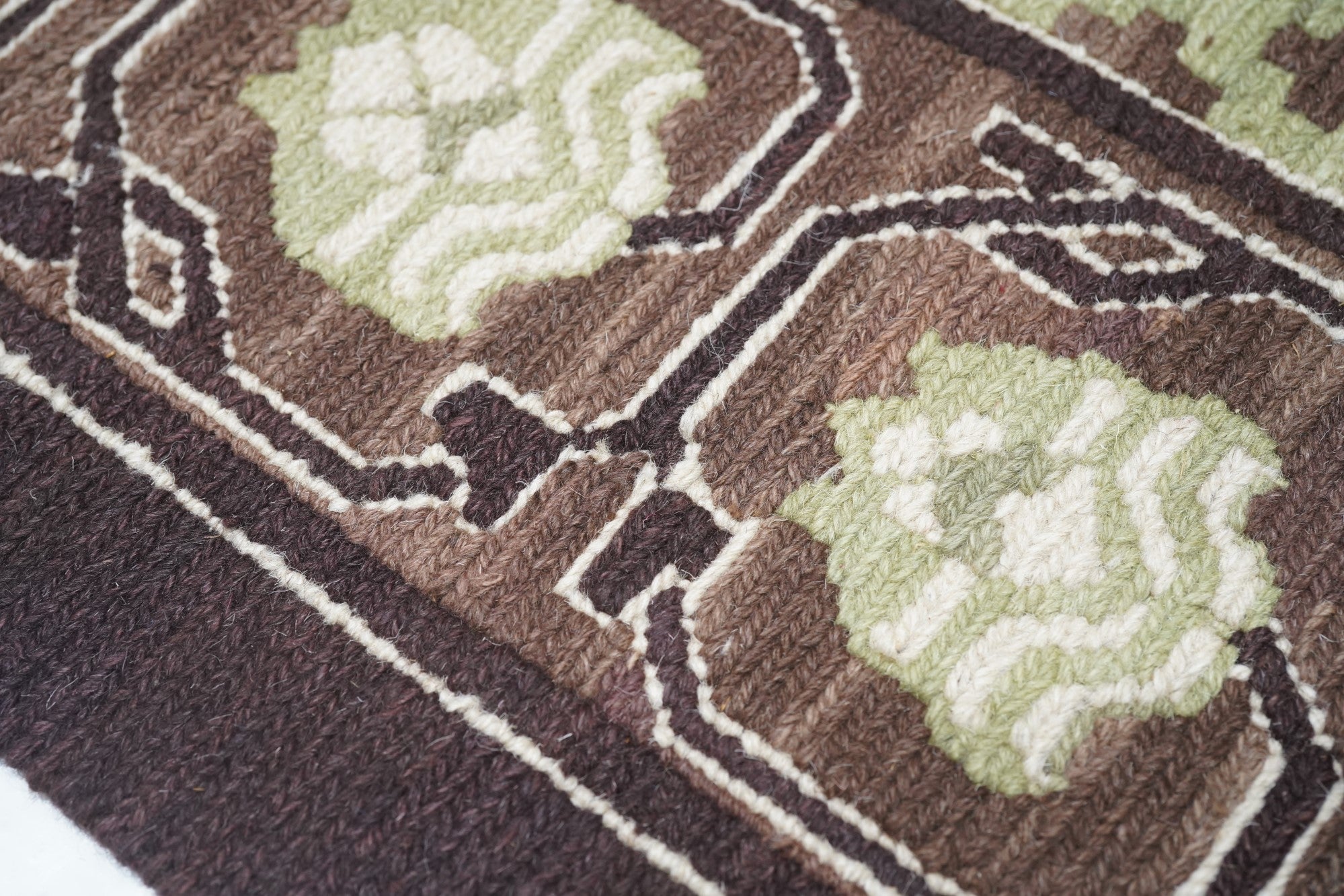 Sumak Rug 6'0" x 9'0"