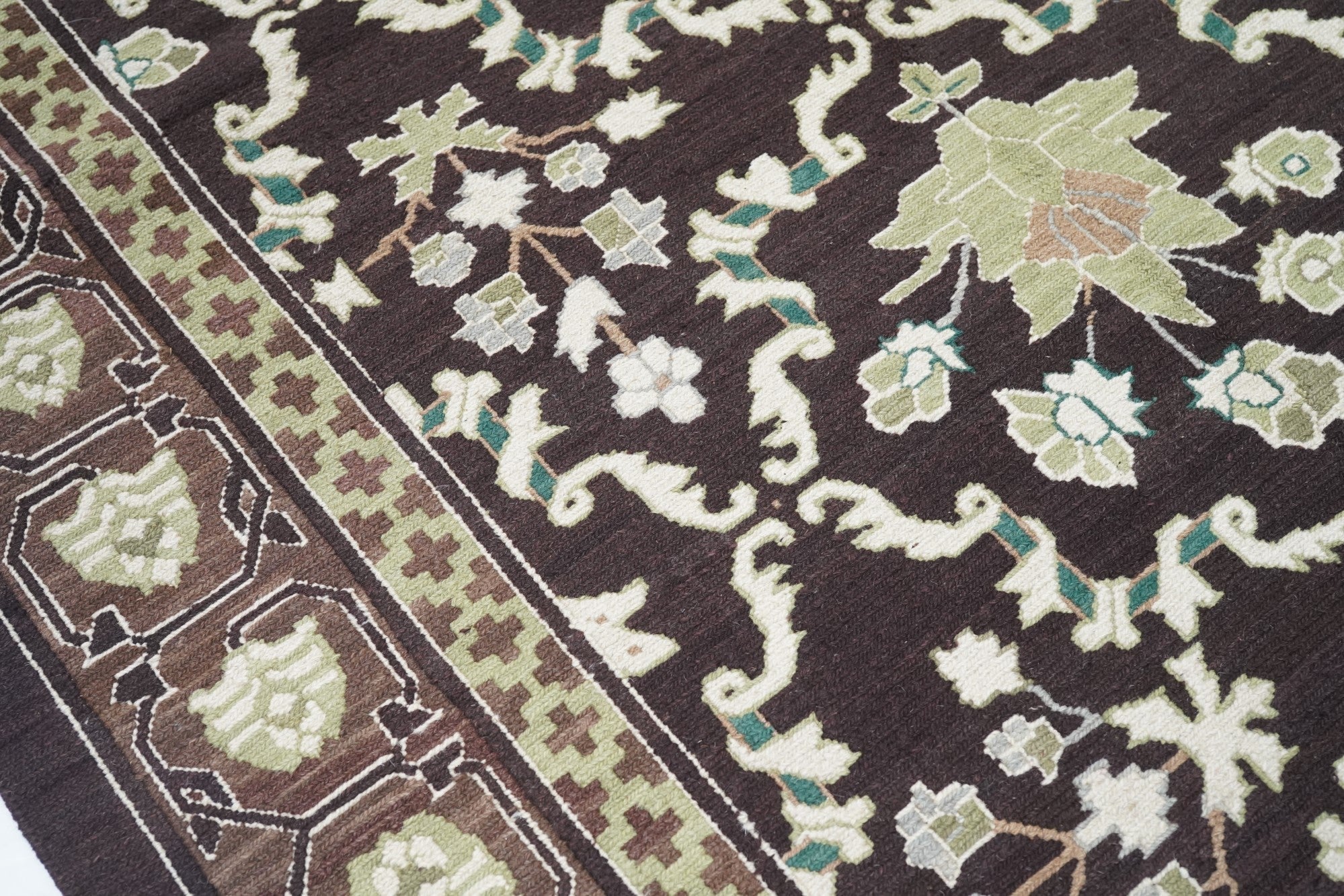 Sumak Rug 6'0" x 9'0"