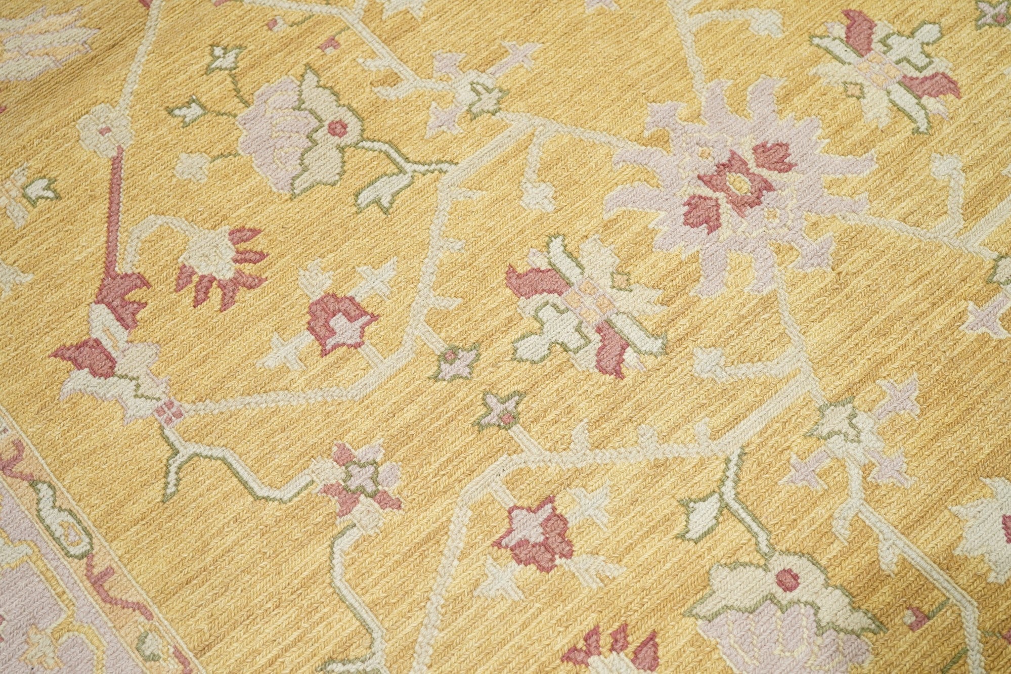 Sumak Rug 6'0" x 9'0"