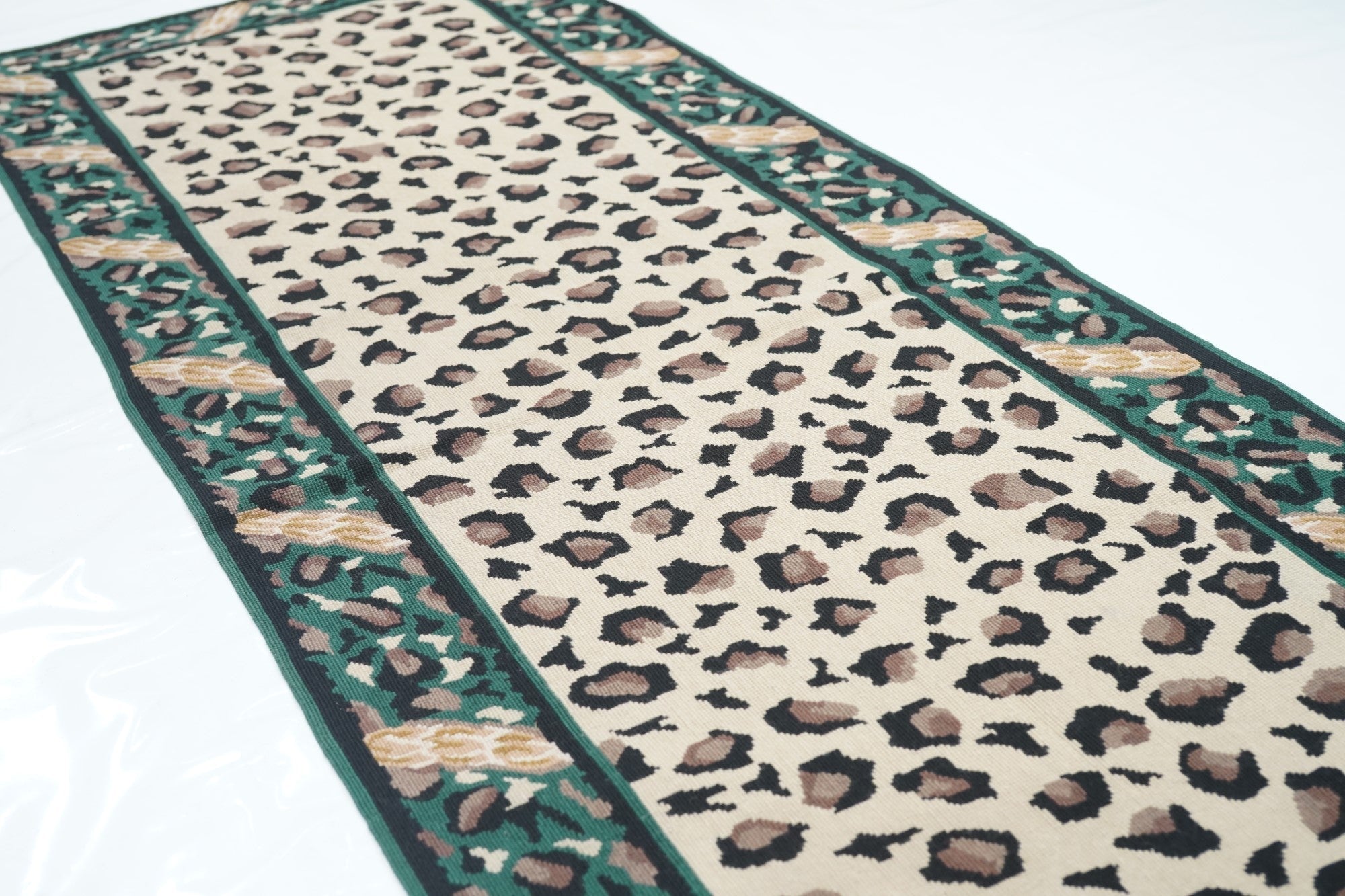 Hand Knotted Needle Point Wool Rug 2'5'' x 8'0"