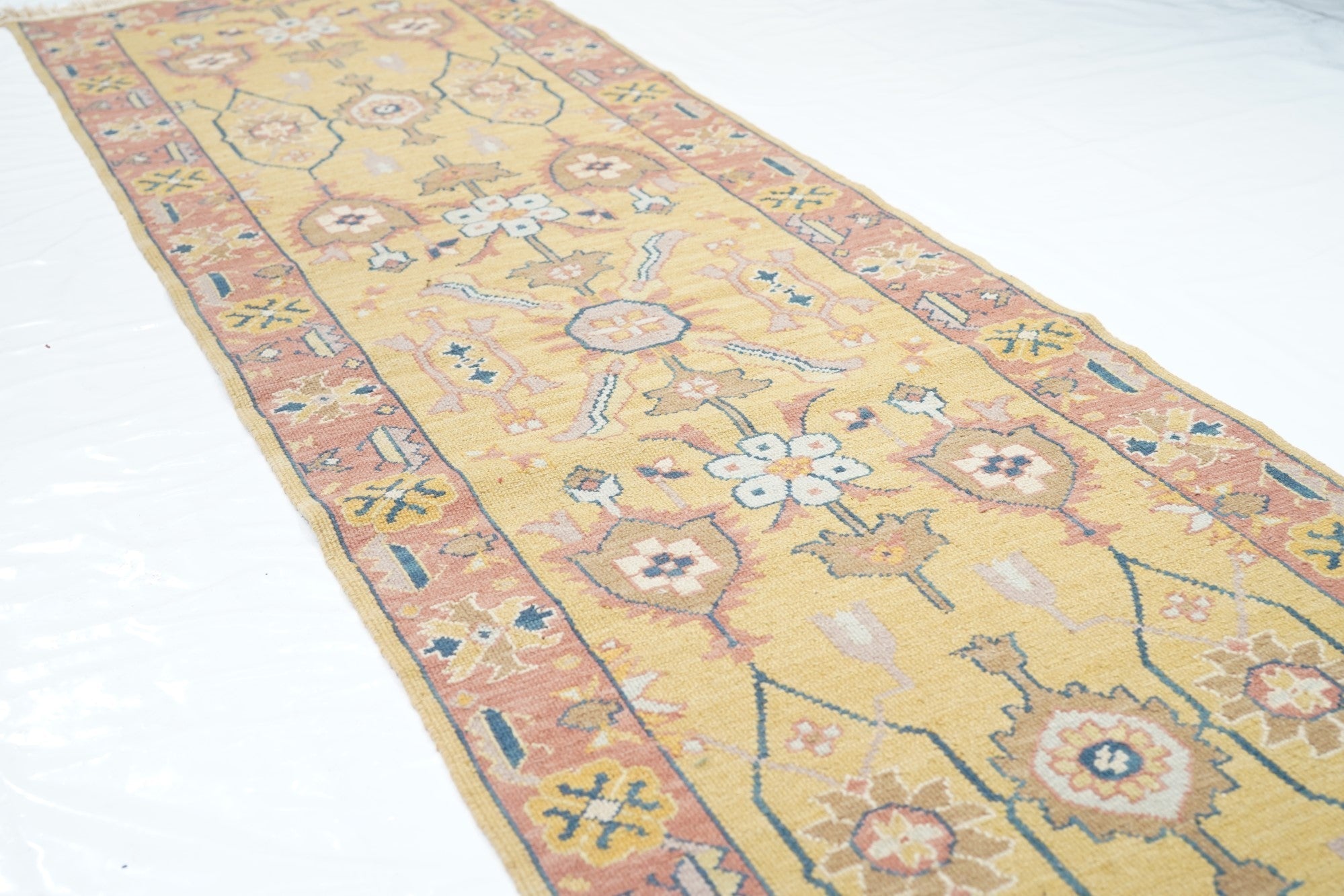 Sumak Runner 2'6'' x 10'0"
