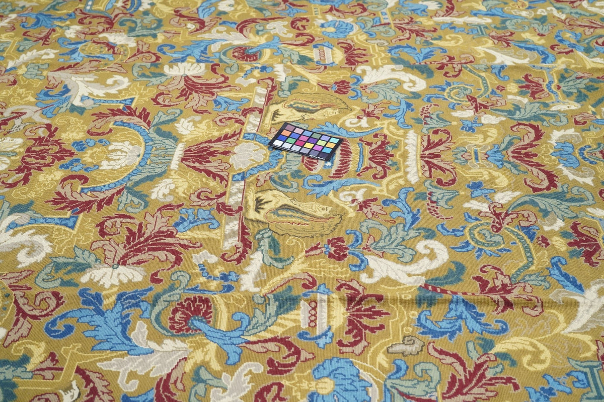 French Aubusson Design Rug 9' x 12'