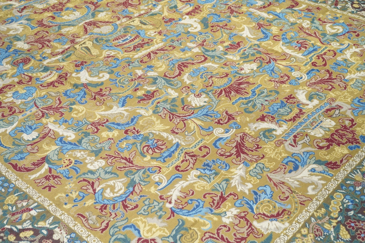 French Aubusson Design Rug 9' x 12'