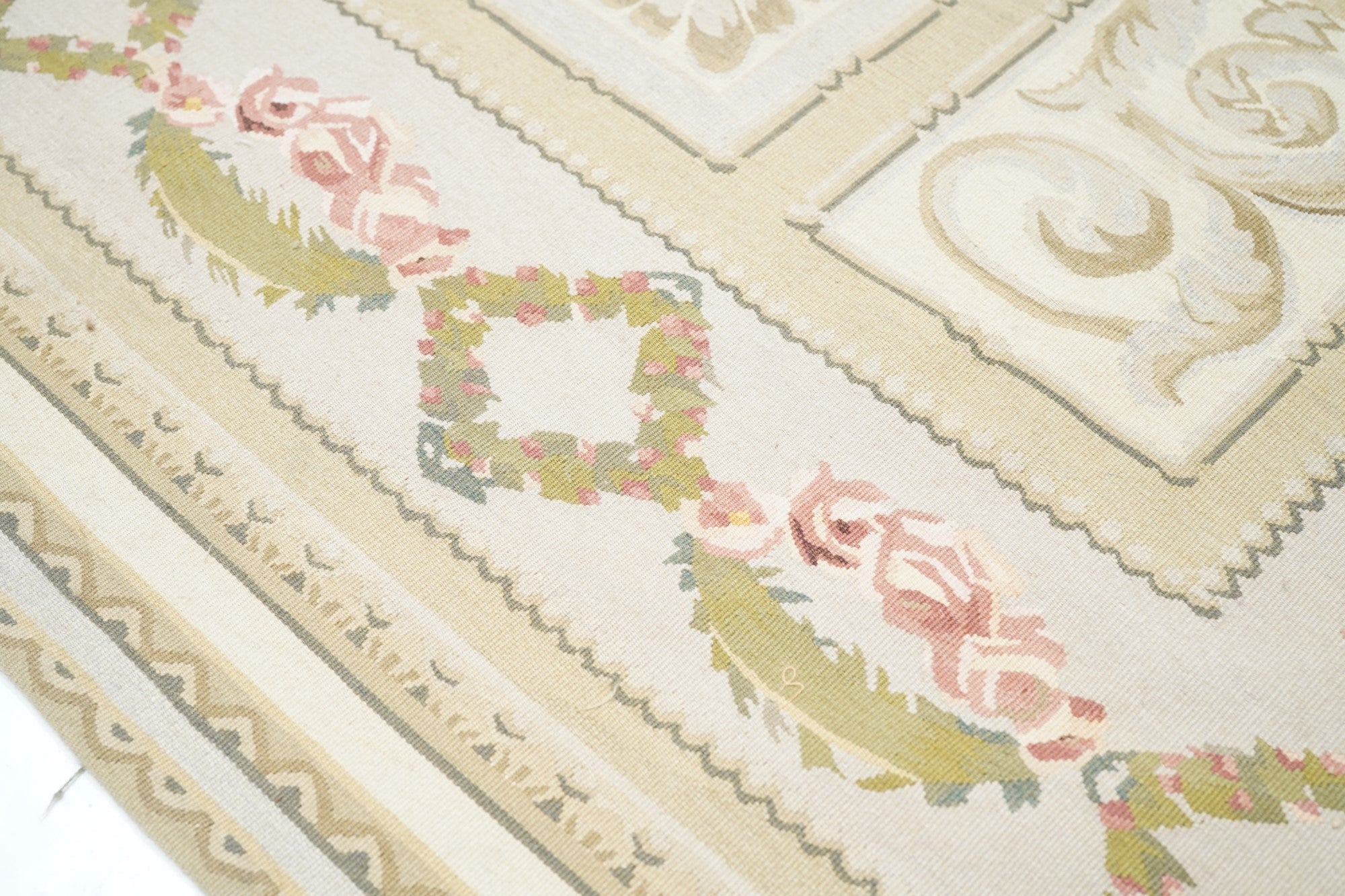 Aubusson Rug 9'0" x 12'0"
