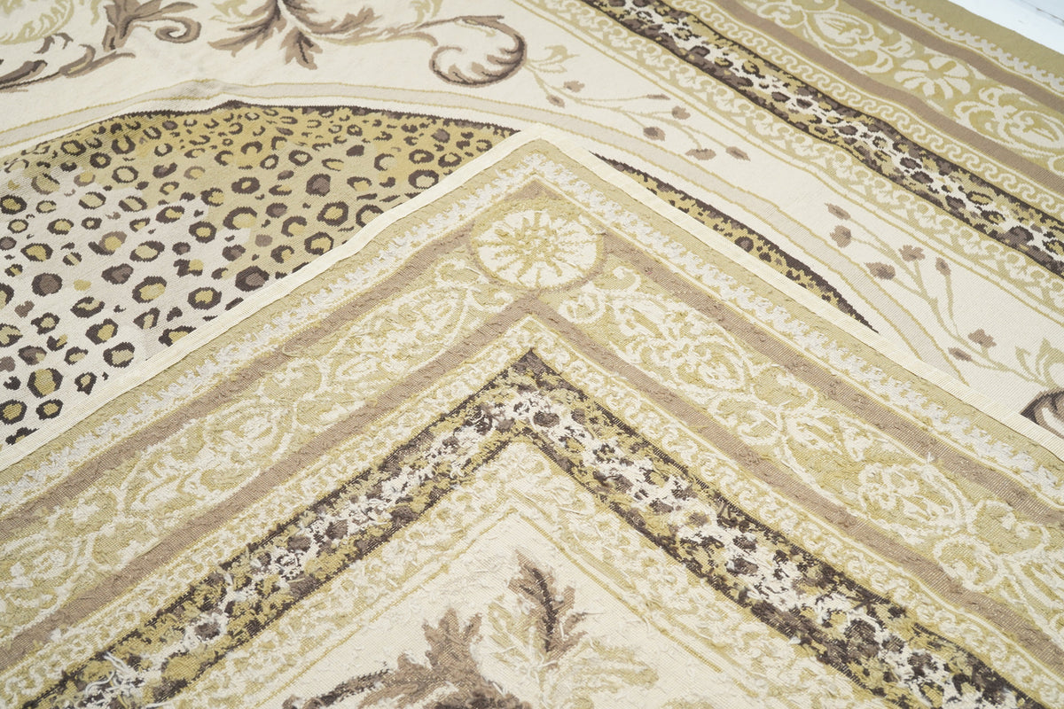 French Aubusson Design Rug 9'0" x 12'0"