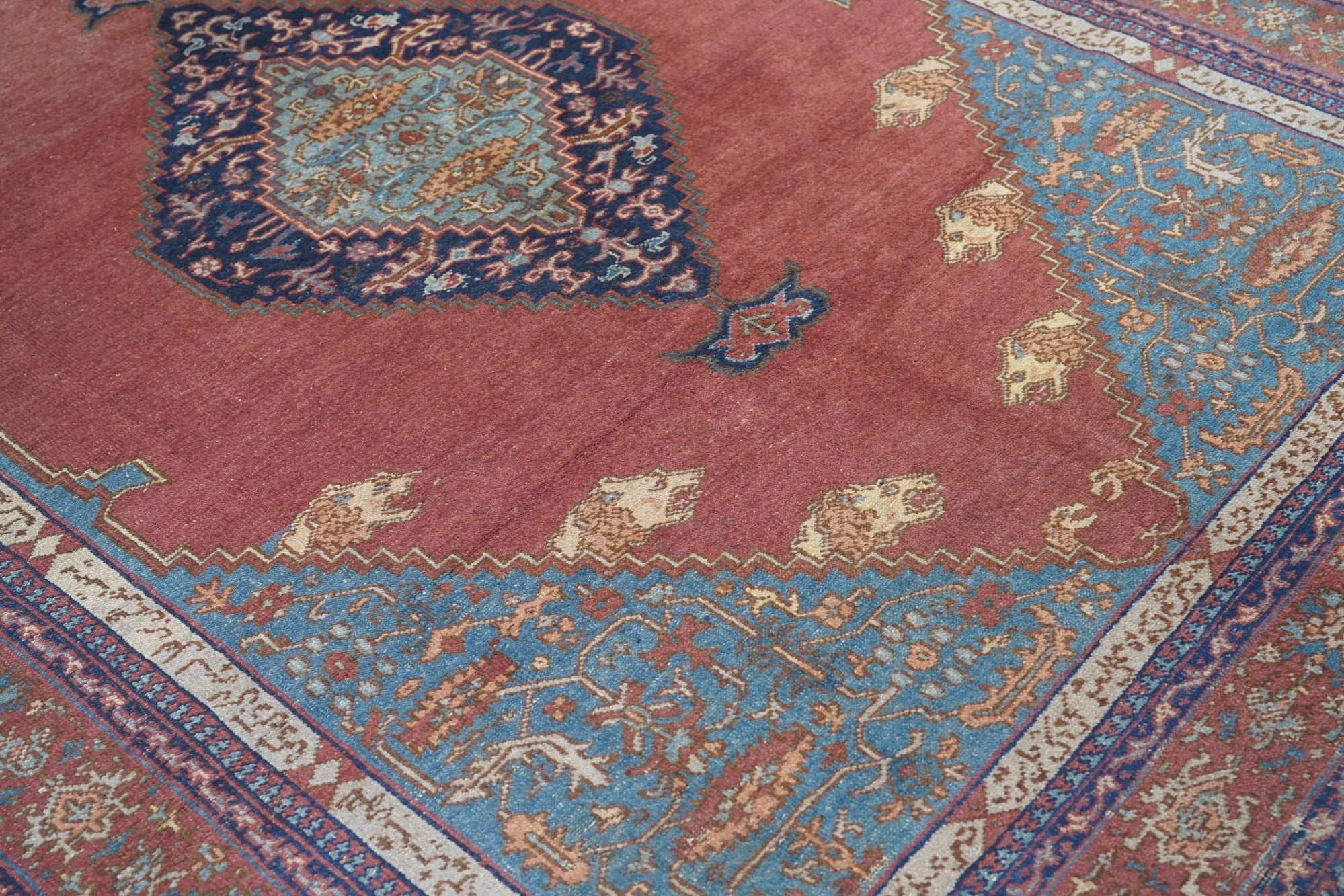 Antique Turkish (Serapi/Bakhshayesh Design) Rug 7'0" x 10'0"