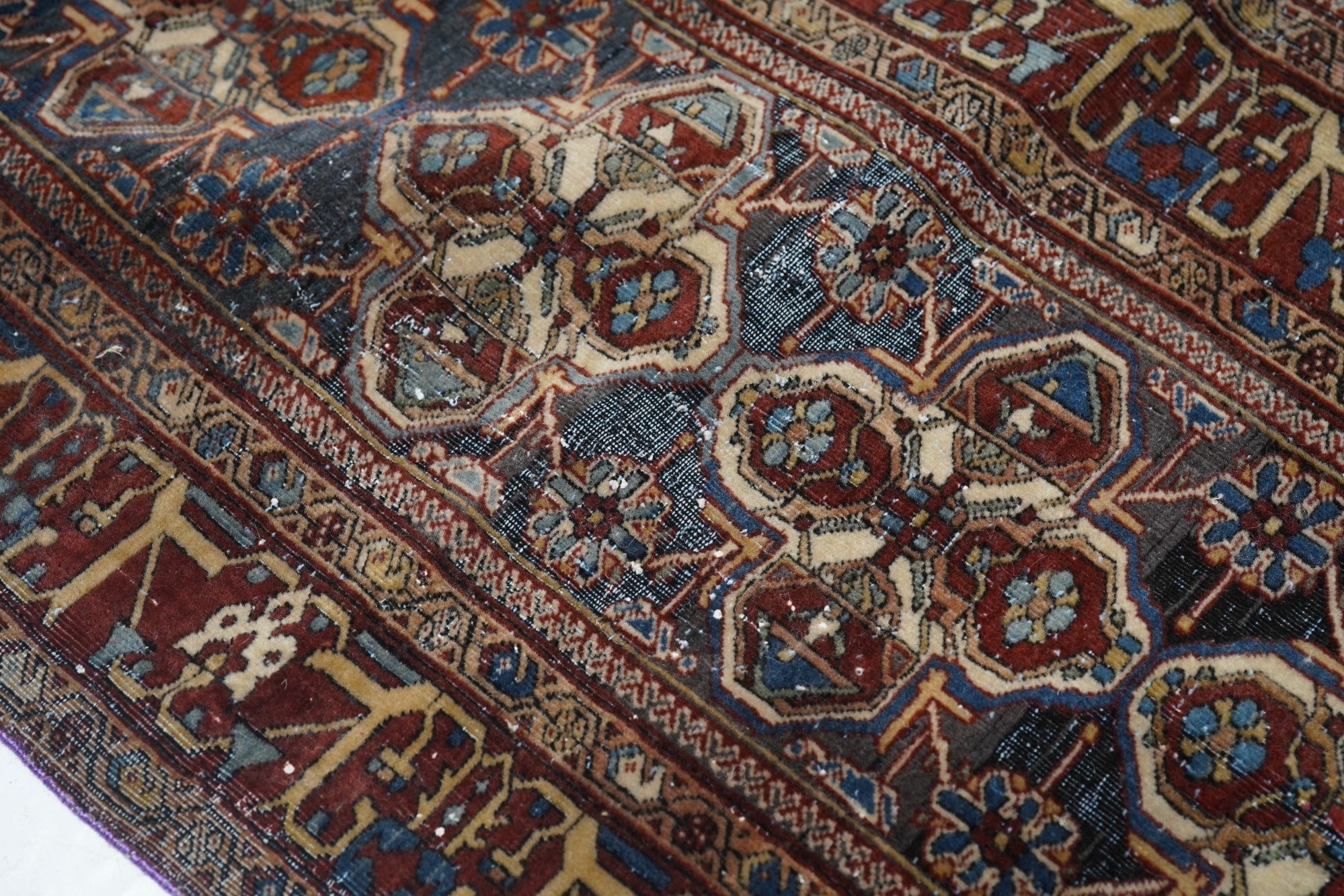 Antique Mohtasham Kashan Rug 7'5'' x 10'1''