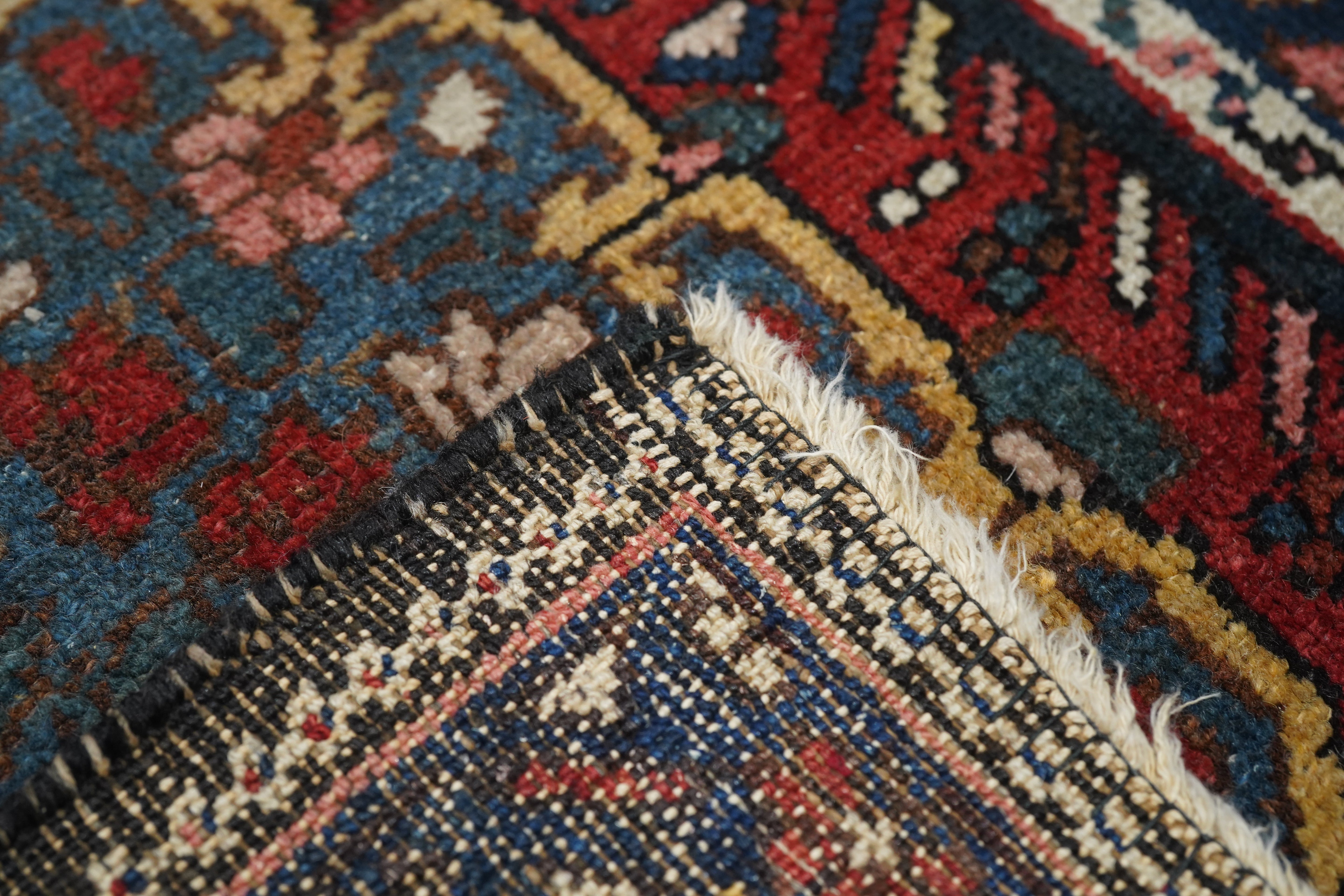 Vintage  Bakhtiari Rug 5' 4'' x 7' 5''