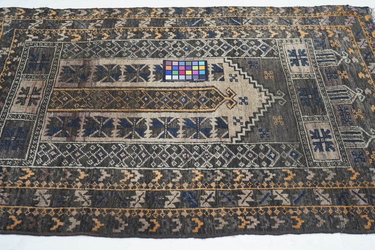 Vintage Baluch Rug 3'3'' x 4'8''