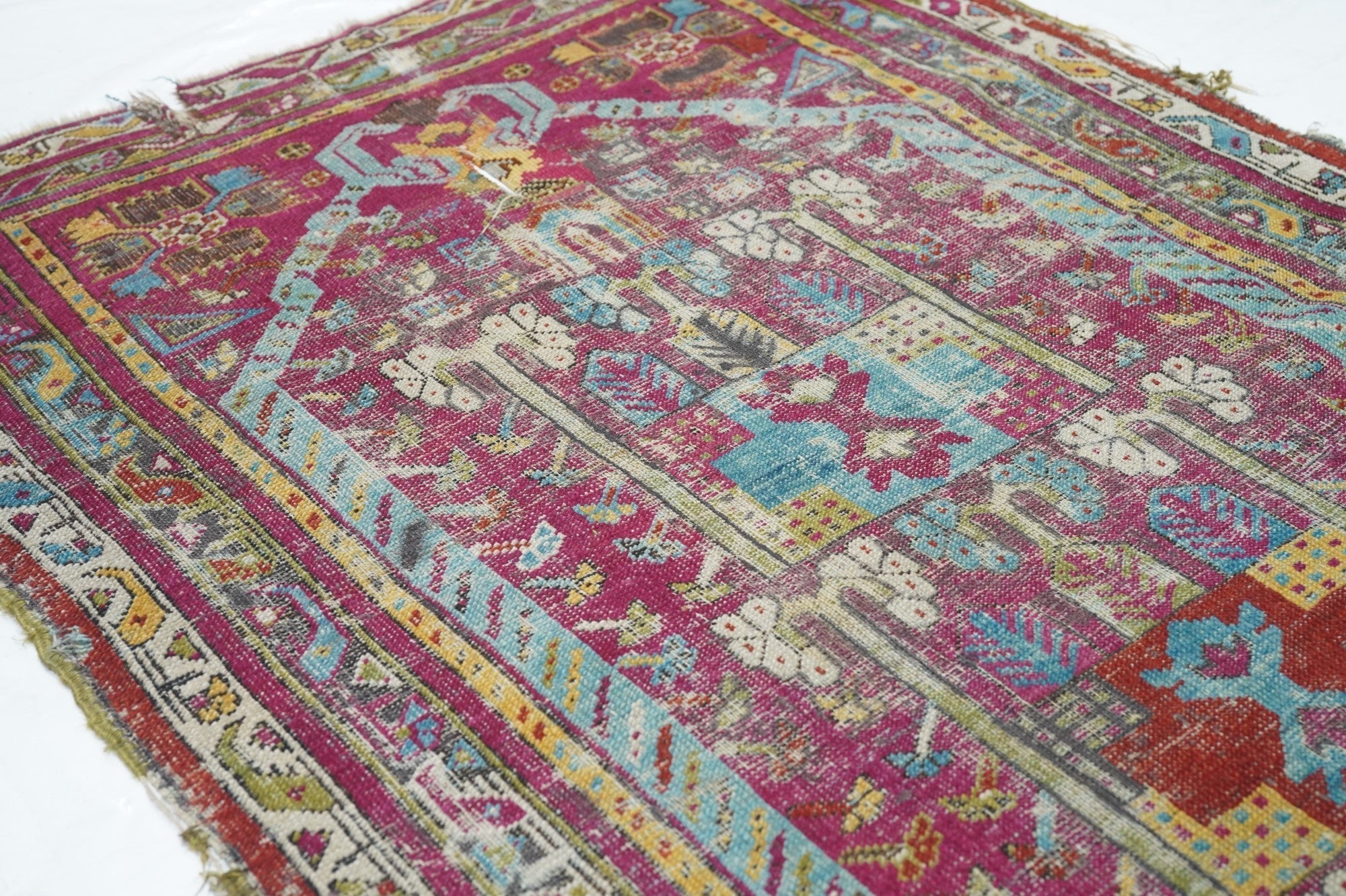 Antique Caucasian Karabagh Rug 3'6'' x 5'7''