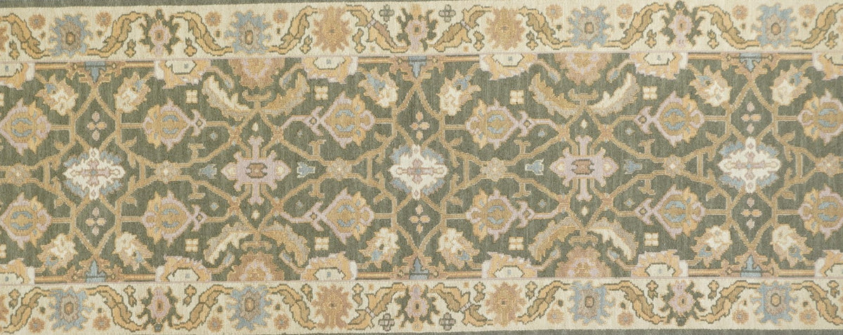 Sumak Runner 2'7'' x 8'1''
