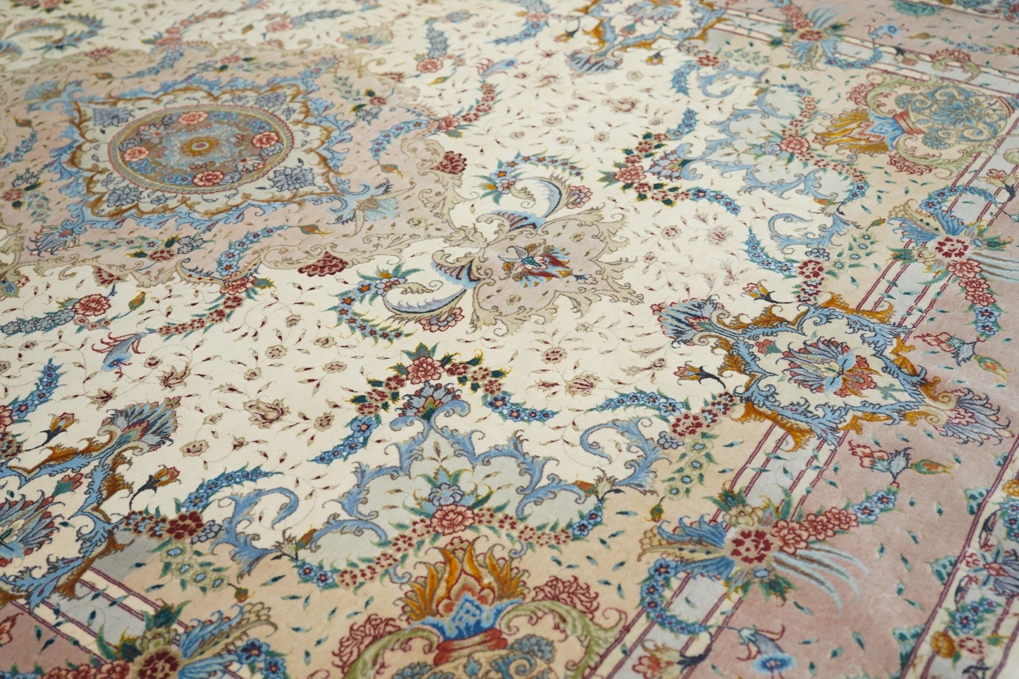 Vintage Extremely Fine Tabriz Rug 4'11'' x 6'7''