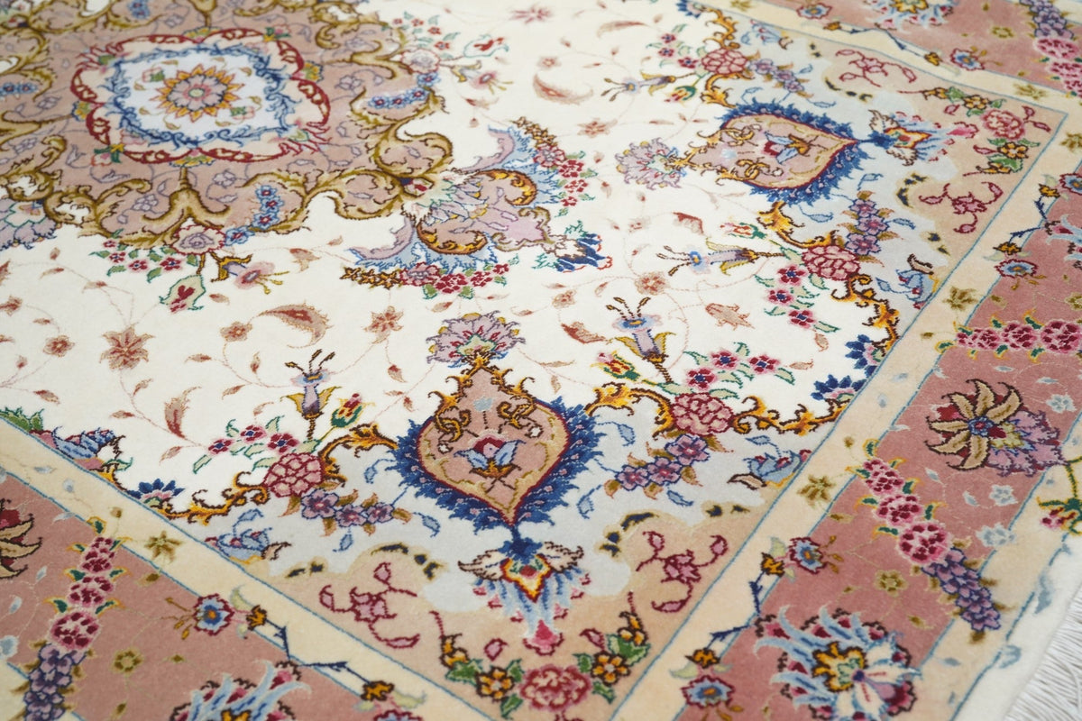 Extremely Fine Tabriz Wool & Silk Rug 3'4'' x 5'2''