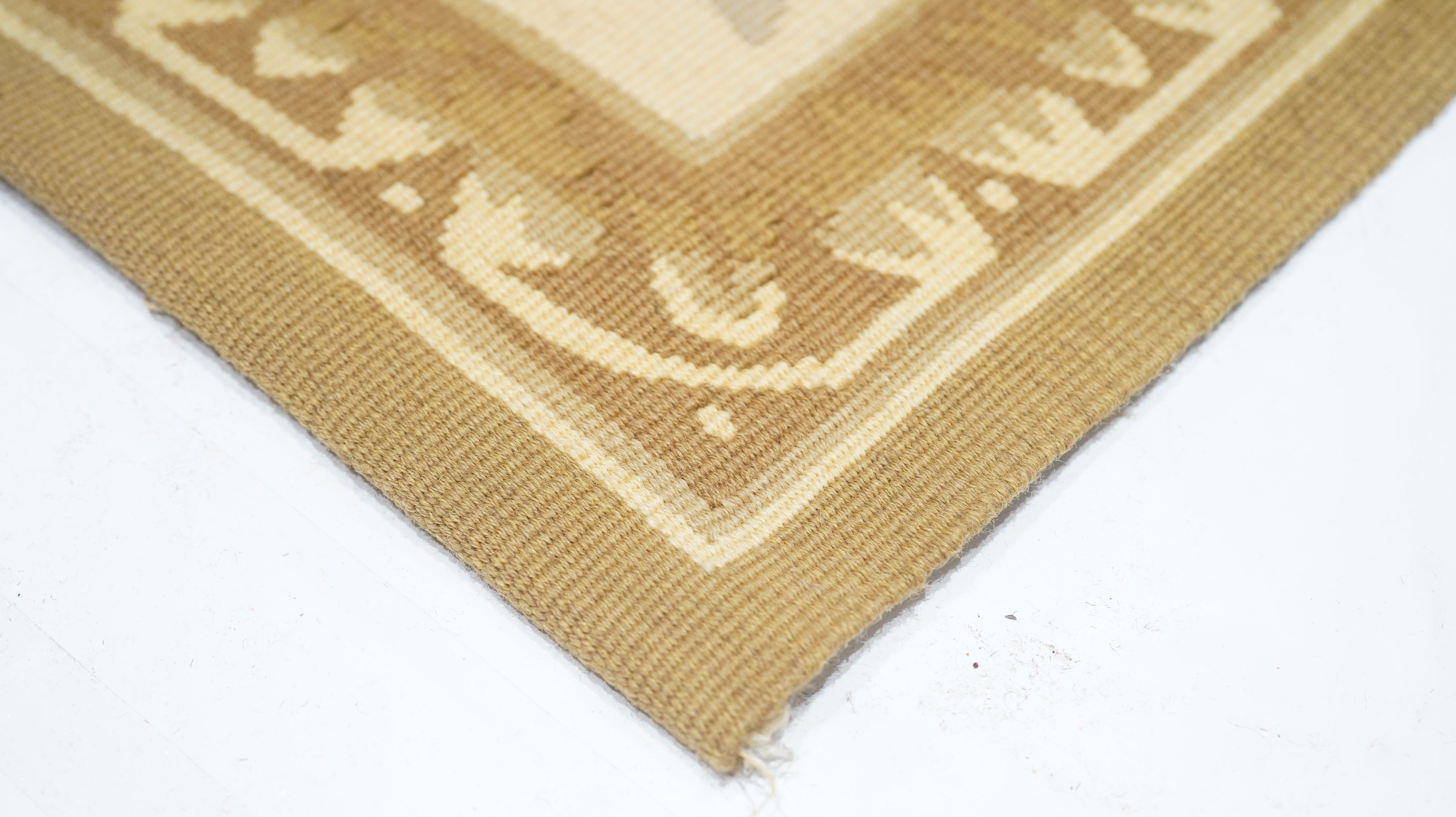 Aubusson Rug 6'0" x 9'0"