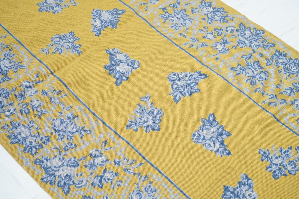Hand Knotted Needle Point Wool Rug 3'0" x 9'11''
