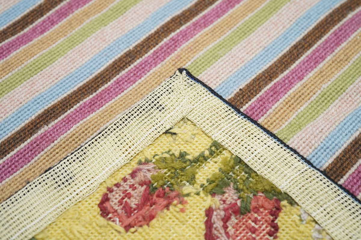 French Aubusson Design Rug 6'0" x 9'0"